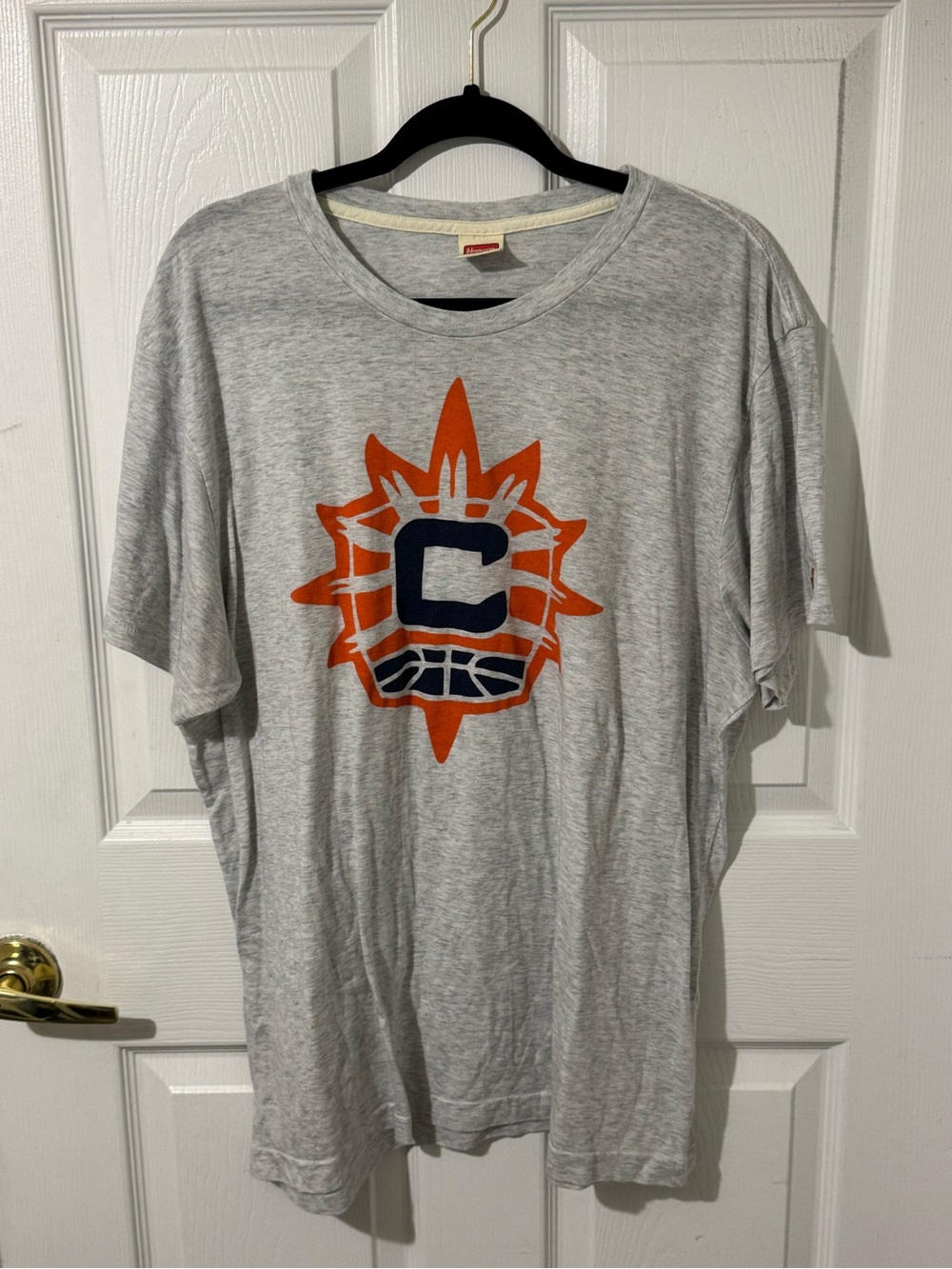 Connecticut Sun Graphic Tee Shirt